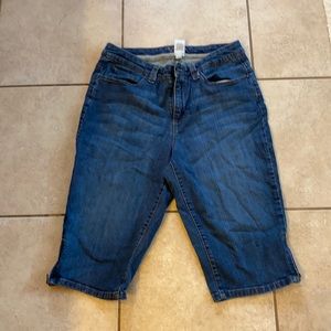 💥 SALE 4 for $10. Sonoma capri size 10